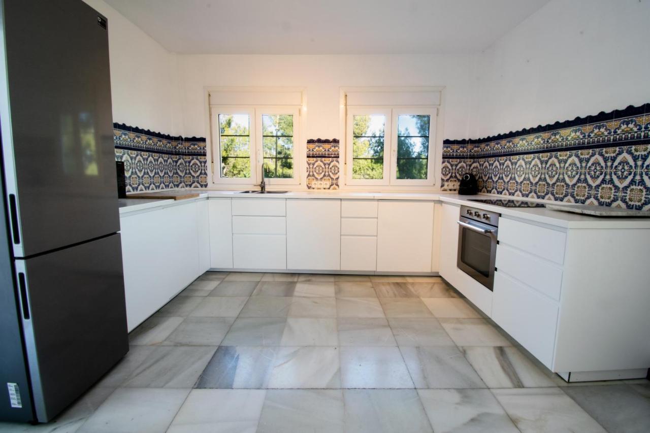 Gran Villa Con Vistas Al Mar Y Piscina Privada Malaga Luaran gambar