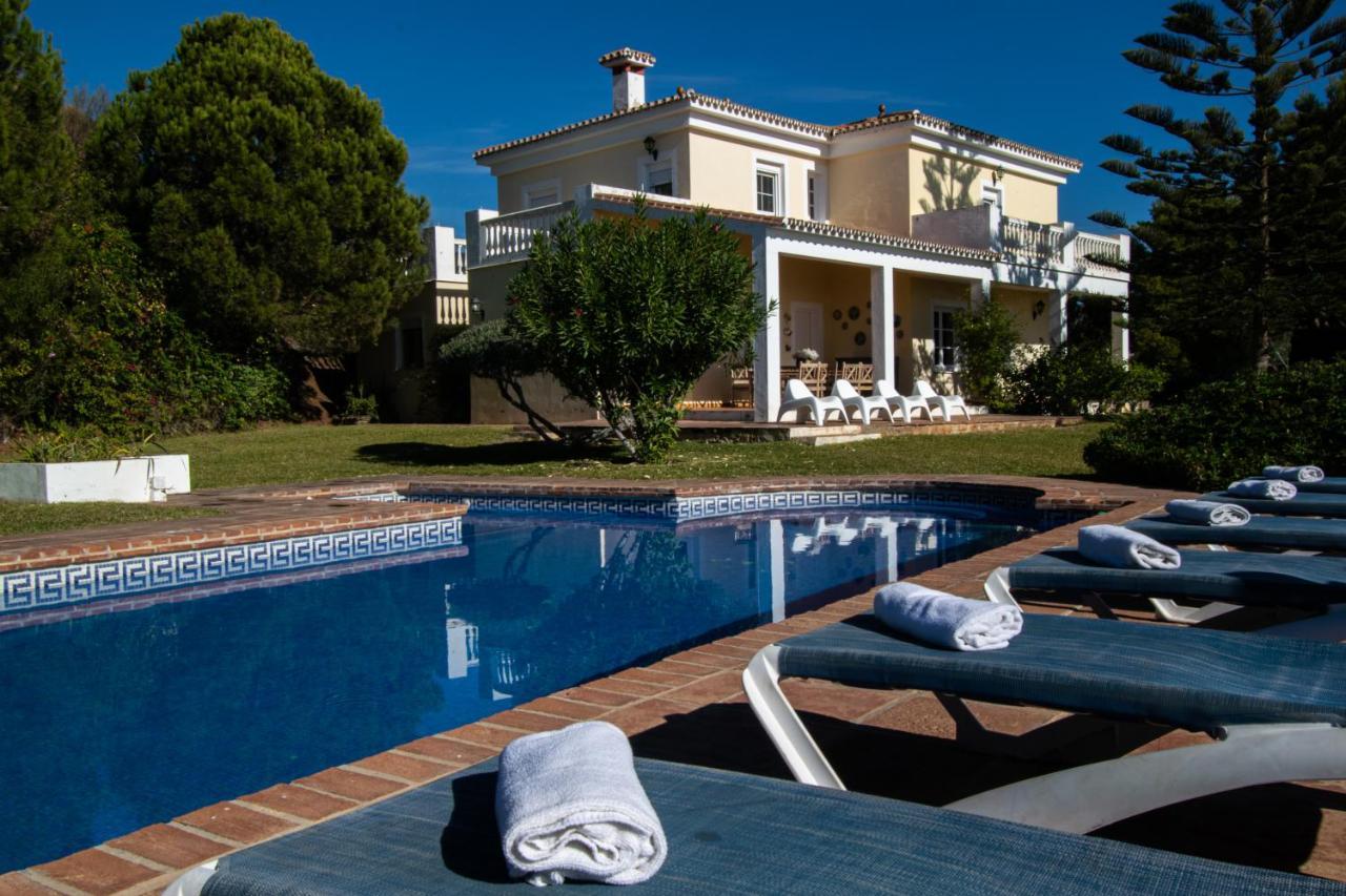 Gran Villa Con Vistas Al Mar Y Piscina Privada Malaga Luaran gambar