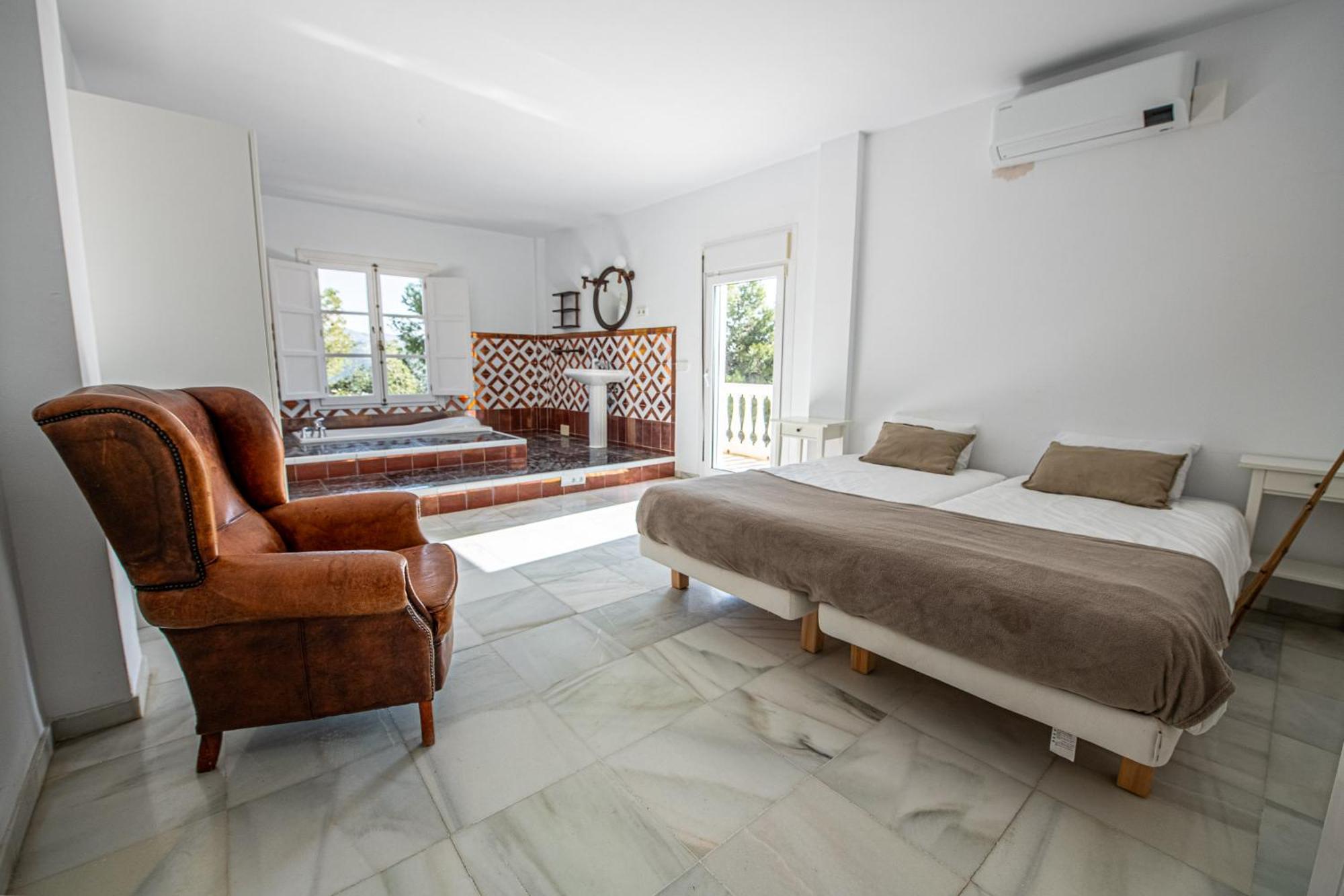 Gran Villa Con Vistas Al Mar Y Piscina Privada Malaga Luaran gambar